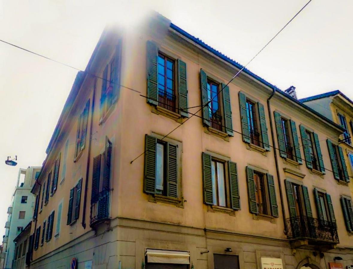 Mercalli II Milan Bagian luar foto